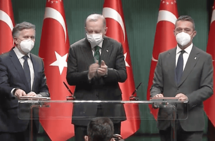 Ford Otosan-Külliye-02 Ali Koç ve Cumhurbaşkanı Erdoğan