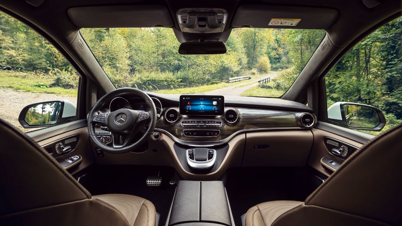 yeni mercedes v-serisi direksiyonu