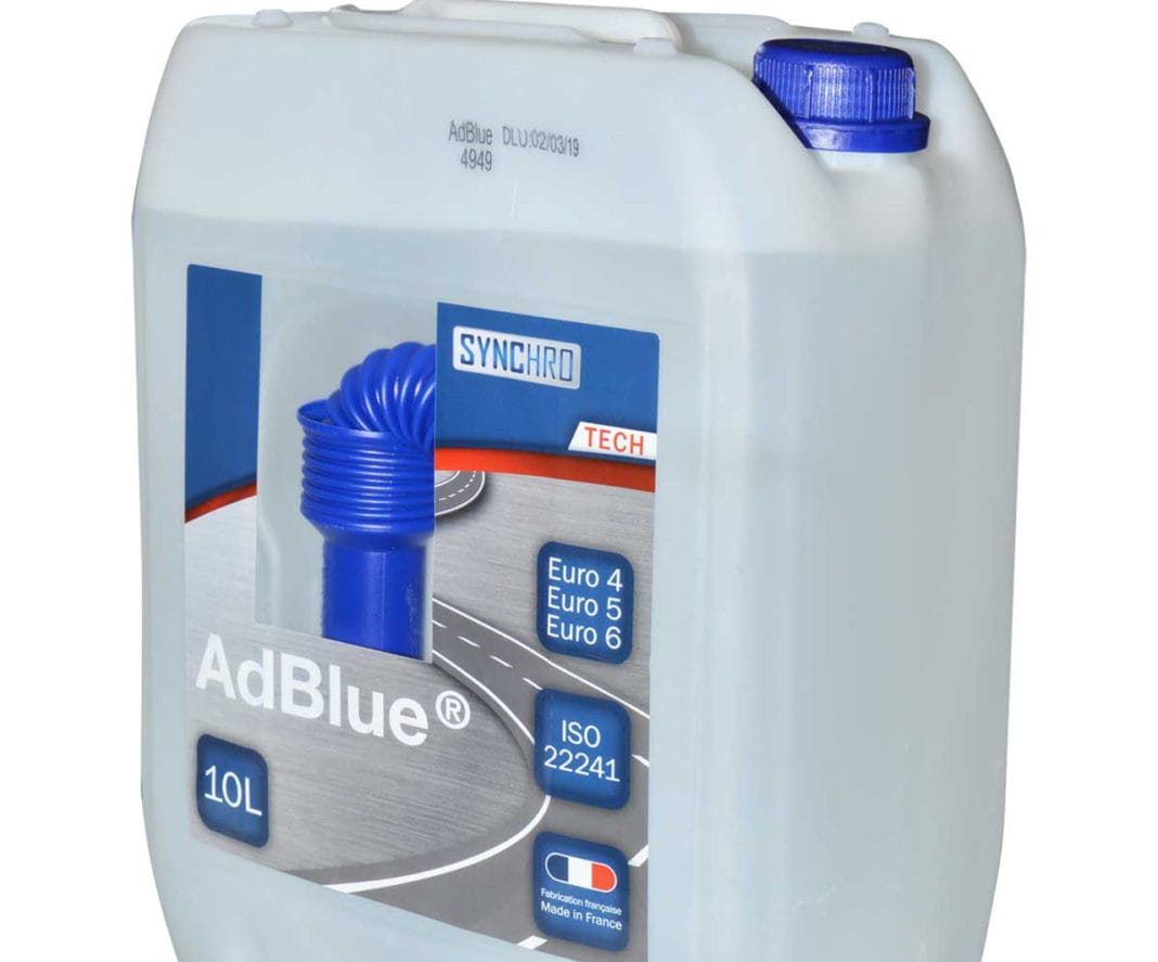 Ad blue это. ADBLUE 004008000011. ADBLUE 40. ADBLUE 10 литров с носиком. ADBLUE 3fb.
