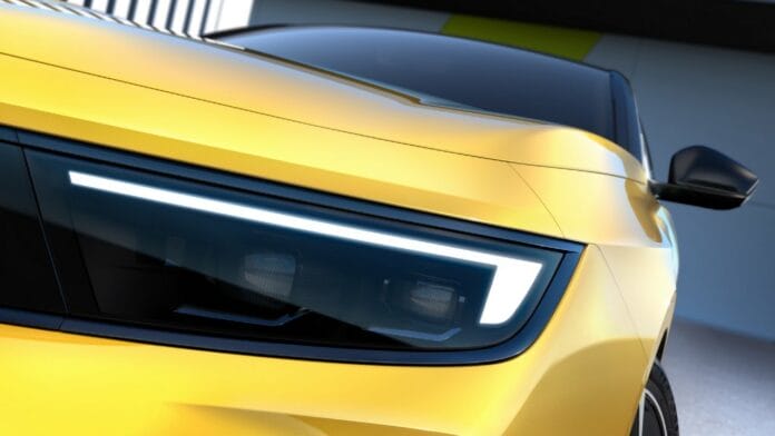 2022-opel-astra-yuzunu-gosterdi 2022 opel astra ön far