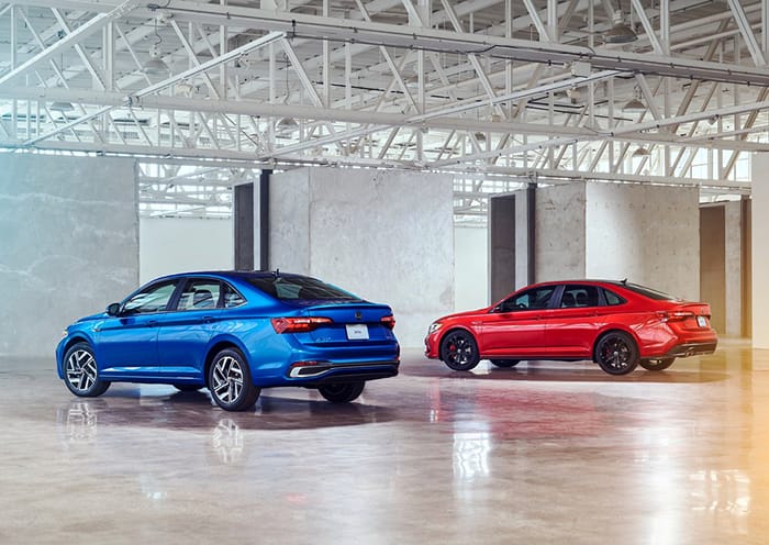 Yeni-Jetta-2022-ikisi-bir-arada