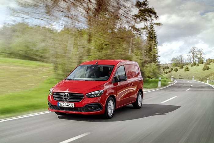 Mercedes-Benz Citan-kırmızı