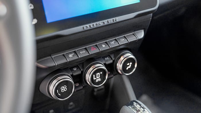 Yeni-Dacia-Duster-EDC-bilgi-eglence-ünitesi