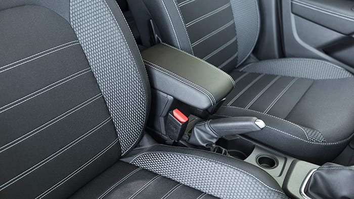 Yeni-Dacia-Duster-EDC-orta-kolçak