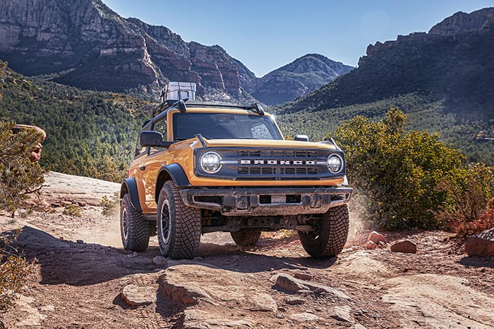 Ford Bronco aracın dışı