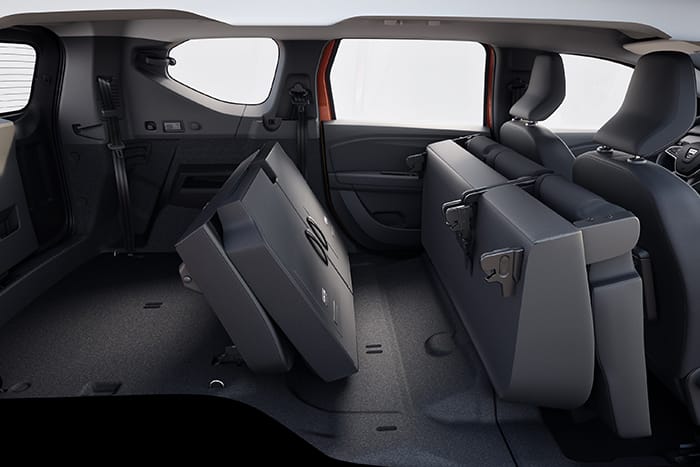 DACIA-JOGGER-katlanabilir-koltuklar