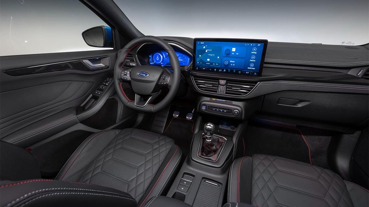 makyajlı ford focus 2022 st line iç