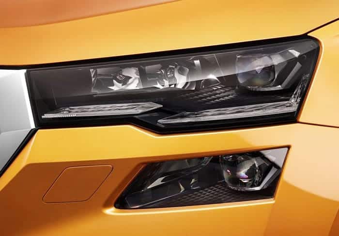 makyajlı skoda karoq 2022 ön far