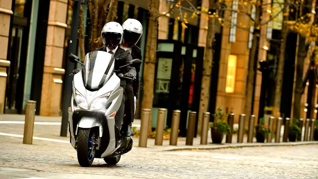 En rahat scooter Suzuki Burgman 400