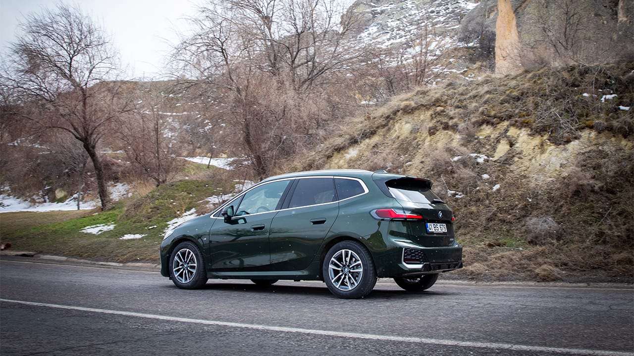ikinci nesil bmw 2 serisi active tourer