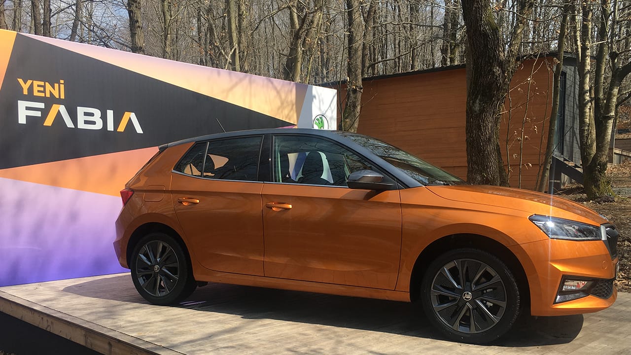 Yeni Skoda Fabia 2022 sürüş izlenimi