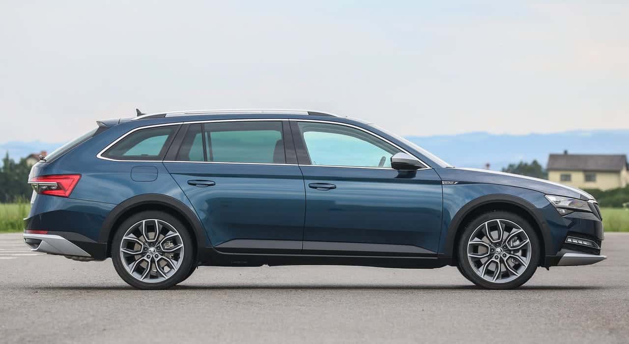 Skoda Superb Combi Scout