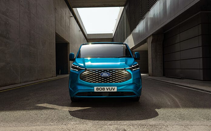 Yeni-Ford-E-Transit-Custom_5