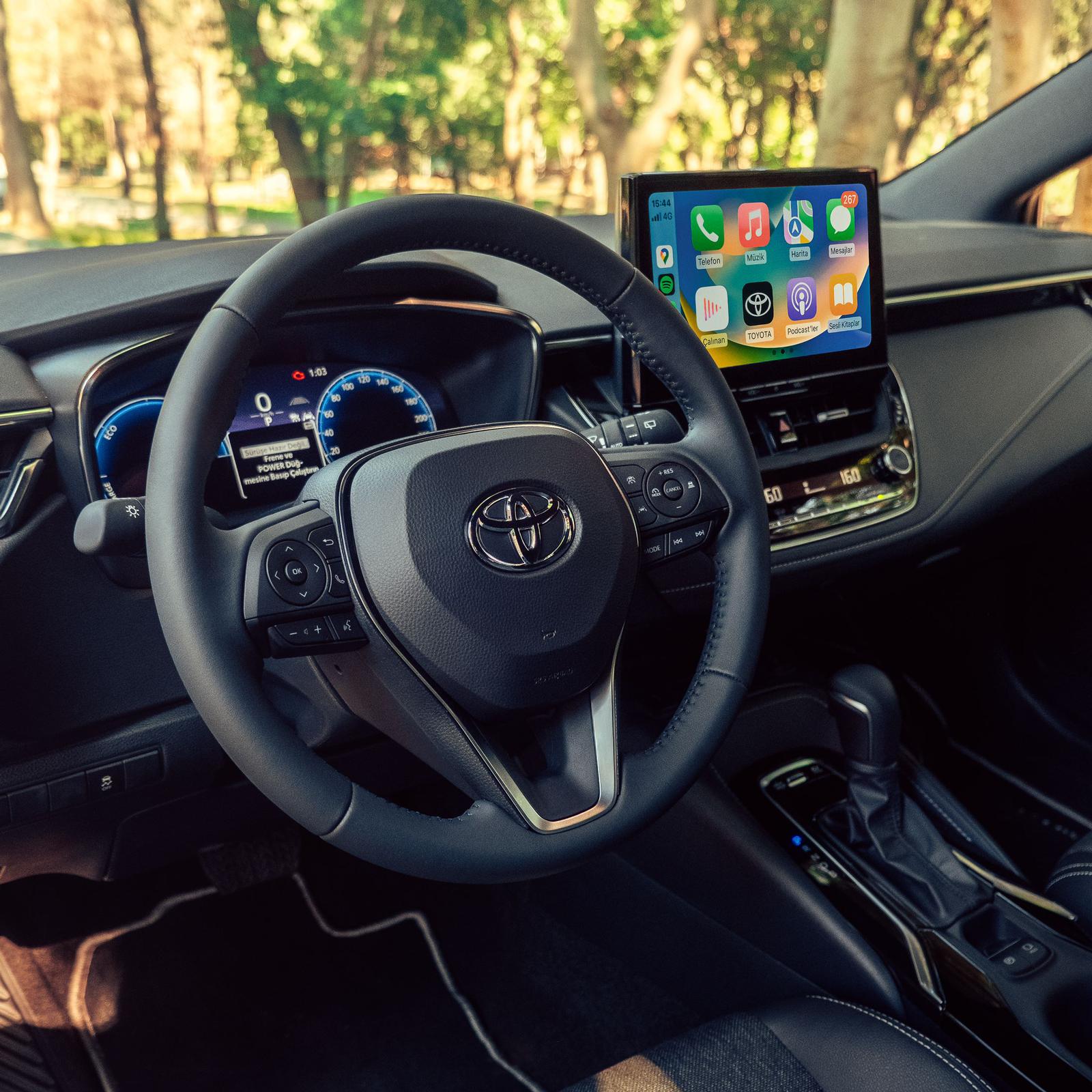 yeni toyota corolla hatchback