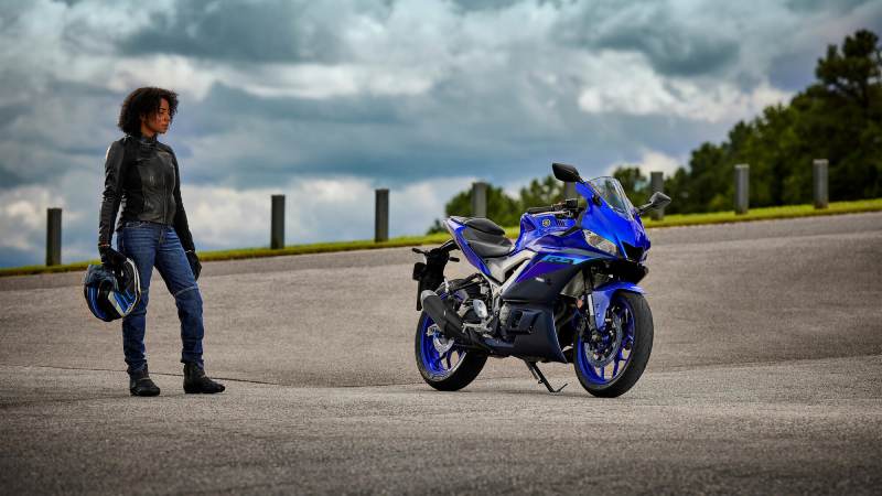 Yamaha R" Türkiye'ye geliyor!