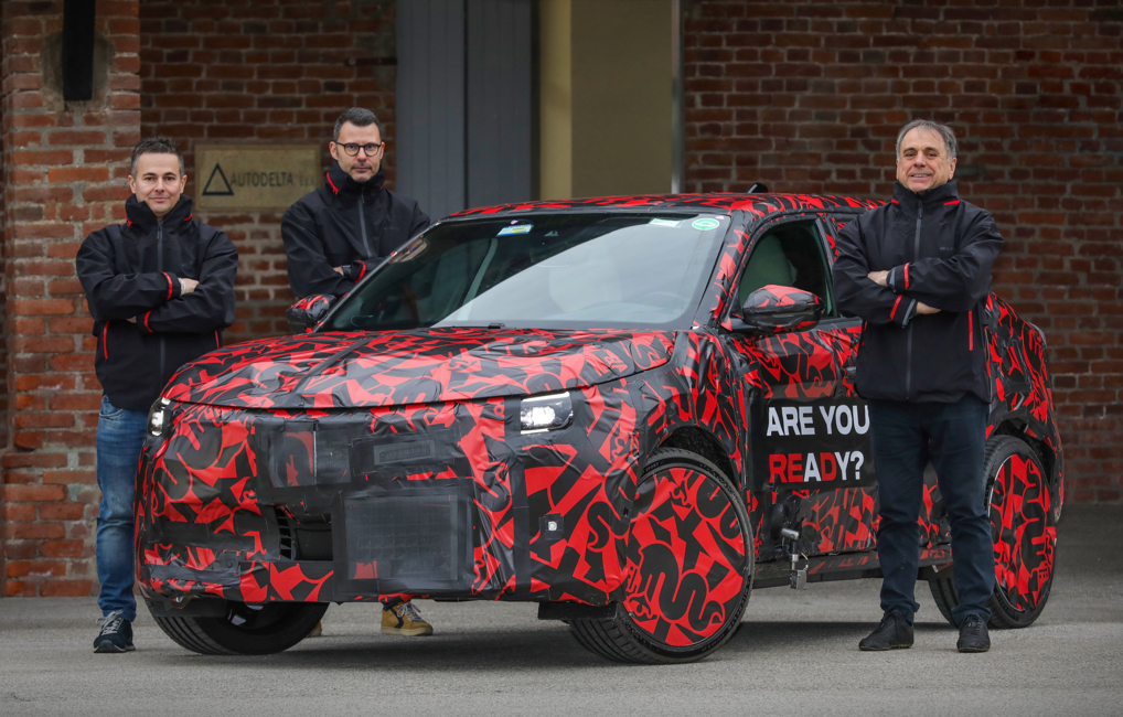 Alfa Romeo Milano testleri sürüyor