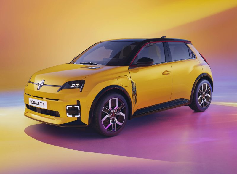 Renault 5 E-Tech electric ucuz-küçük-elektrikli savaşında markanın kozu olacak.