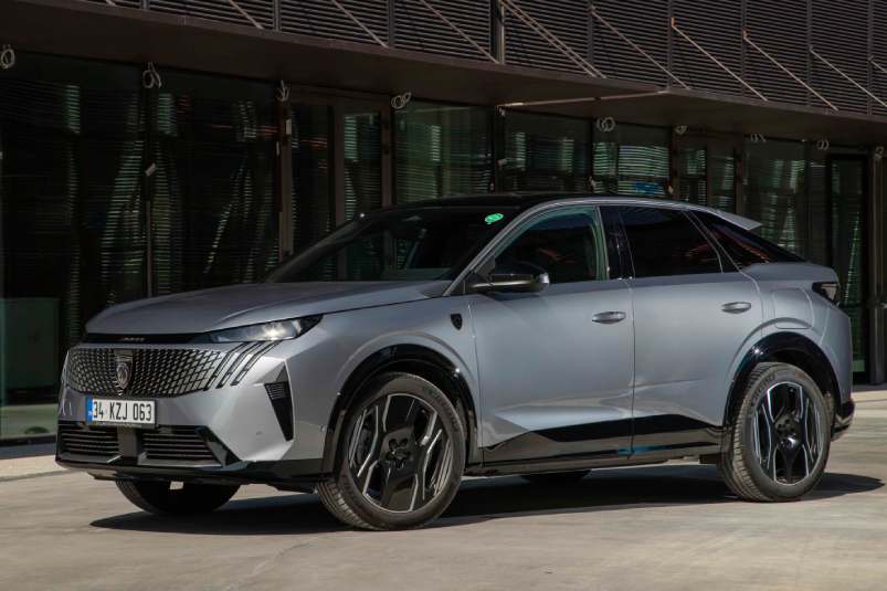 YENi PEUGEOT E-3008 fiyatı